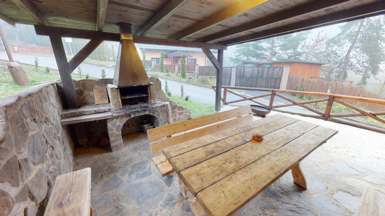 Ride Pub Drienica Apartman Kültér fotó